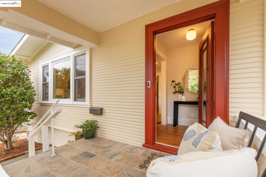 DIMOND DISTRICT - Residential