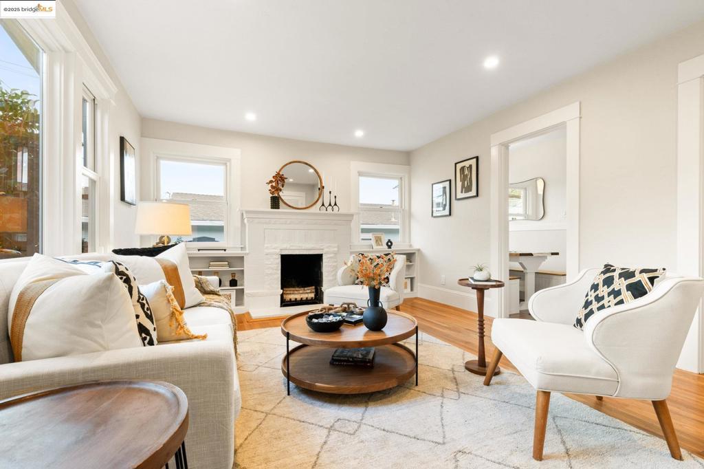 DIMOND DISTRICT - Residential
