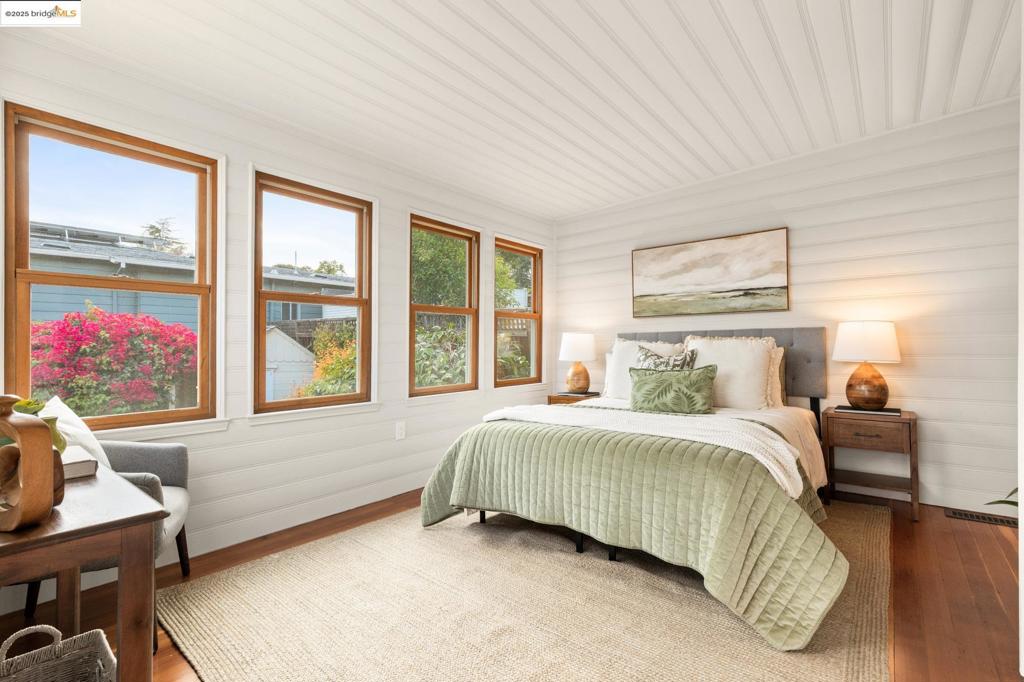 DIMOND DISTRICT - Residential