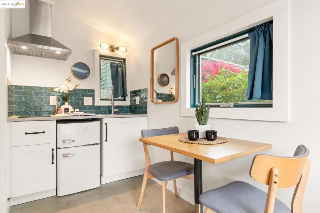 DIMOND DISTRICT - Residential