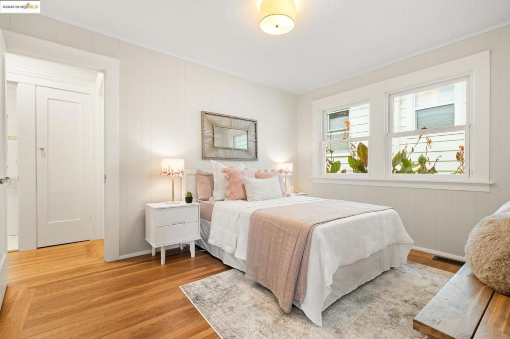 DIMOND DISTRICT - Residential