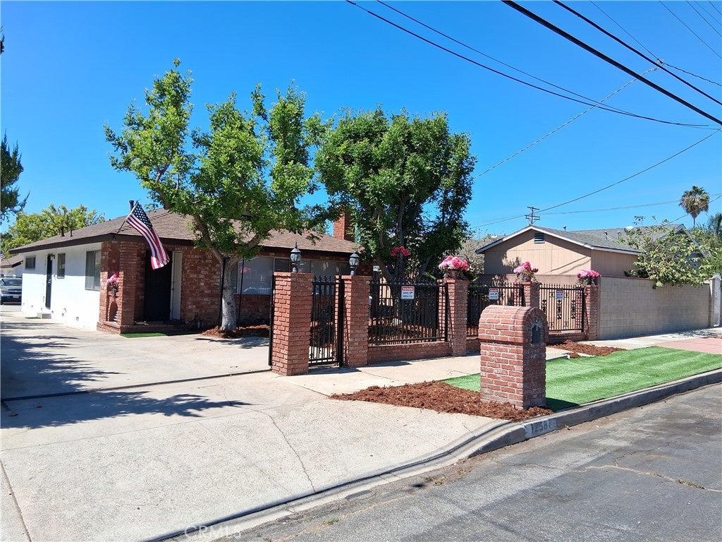 12587 Bradley Avenue