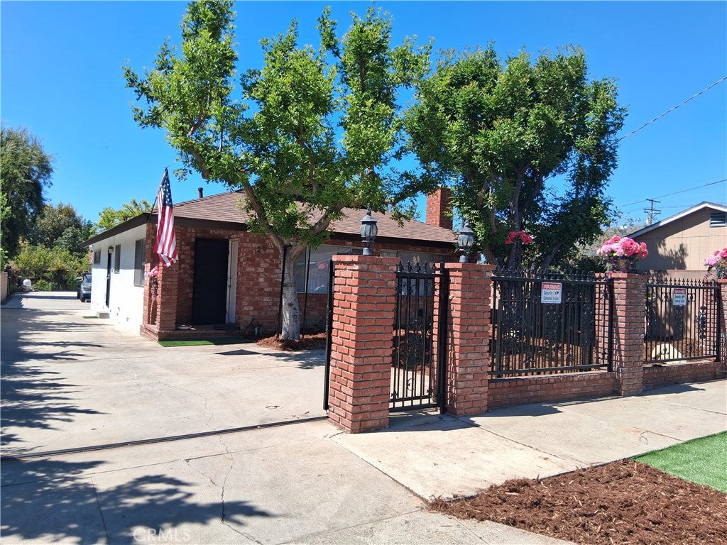 12587 Bradley Avenue