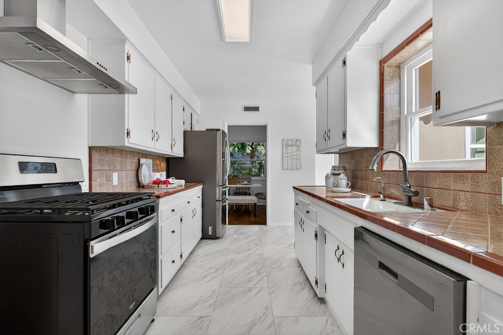 12301 Enramada Drive