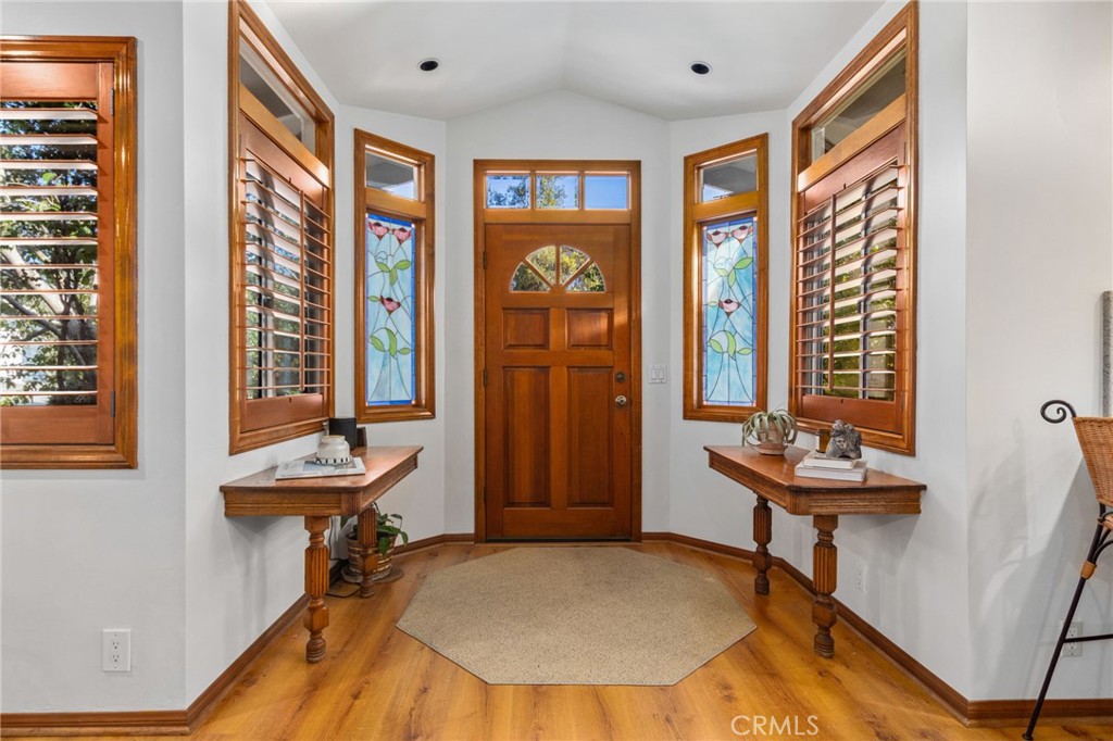 4178 Linda Vista