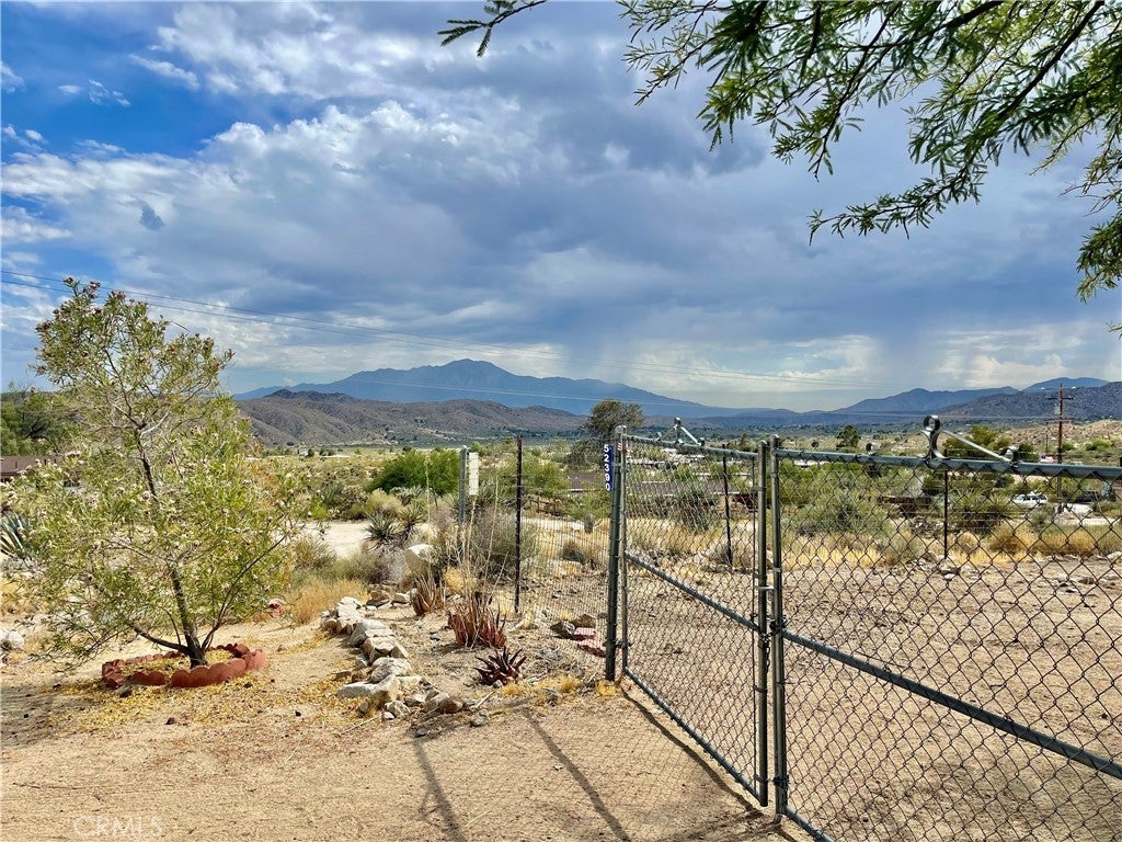 52390 Altadena