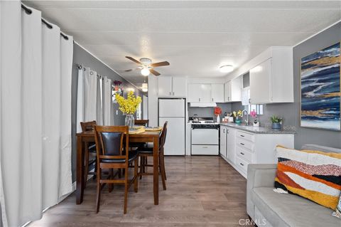 712 Oriole Placentia CA 92870