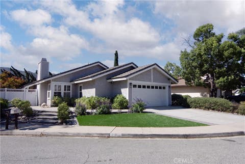 Photo of 80 Ilex DR, Newbury Park, CA 91320 (MLS # SR26169398)