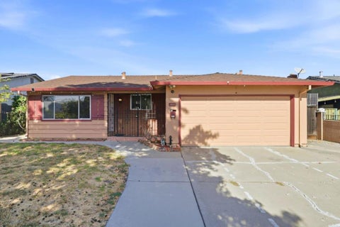 Photo of 2479 Ocala Avenue, San Jose, CA 95122 (MLS # ML82065043)
