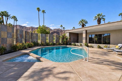 Tiny photo for 70874 Fairway Drive, Rancho Mirage, CA 92270 (MLS # 219155113DA)