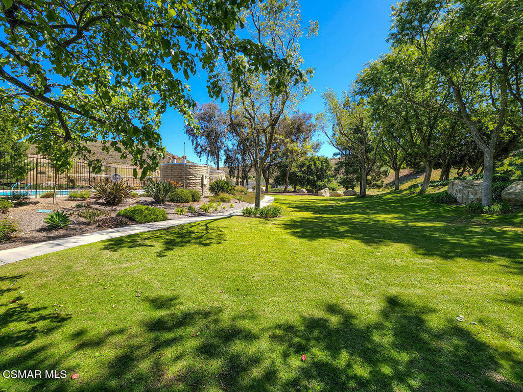 Northwood Townhomes I-516 - 1005282 - Residential Lease