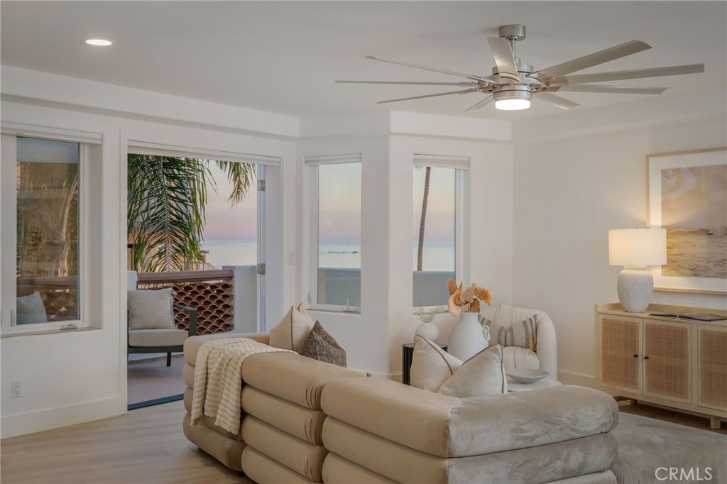 412 Arenoso Lane 303