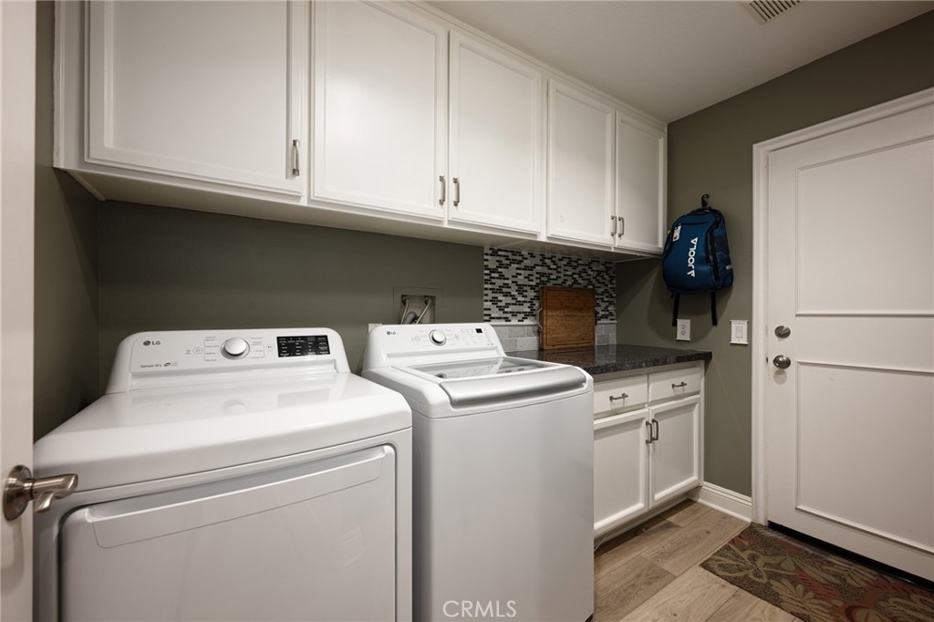Rancho Santa Margarita, California, 92688, United States, 3 Bedrooms Bedrooms, ,3 BathroomsBathrooms,Residential,Active,2037122