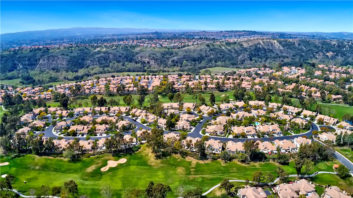 Rancho Santa Margarita, California, 92688, United States, 3 Bedrooms Bedrooms, ,3 BathroomsBathrooms,Residential,Active,2037122