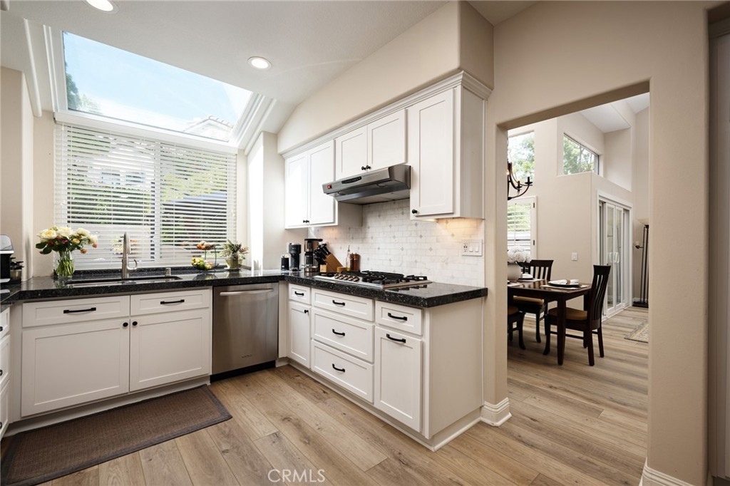 Rancho Santa Margarita, California, 92688, United States, 3 Bedrooms Bedrooms, ,3 BathroomsBathrooms,Residential,Active,2037122