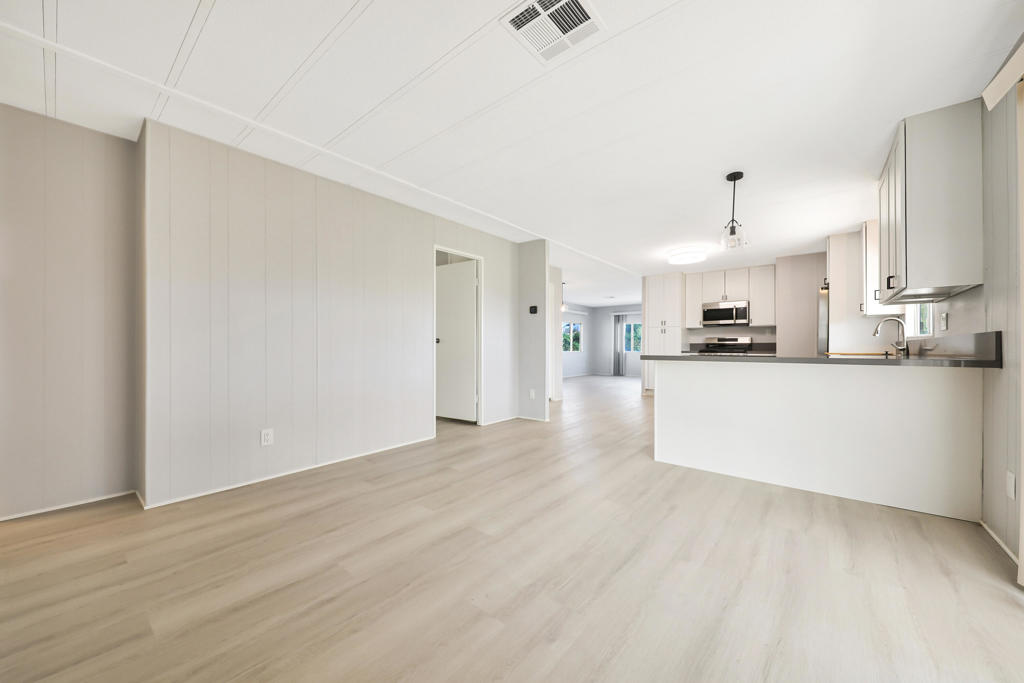 Royal Palms - Manufactured In Park