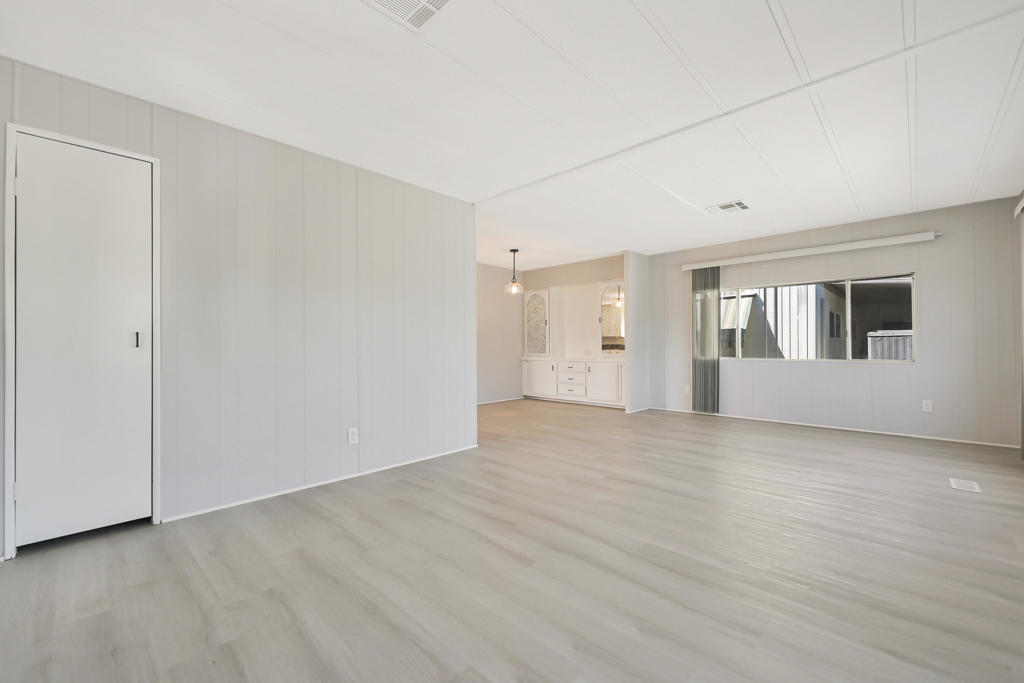 Royal Palms - Manufactured In Park