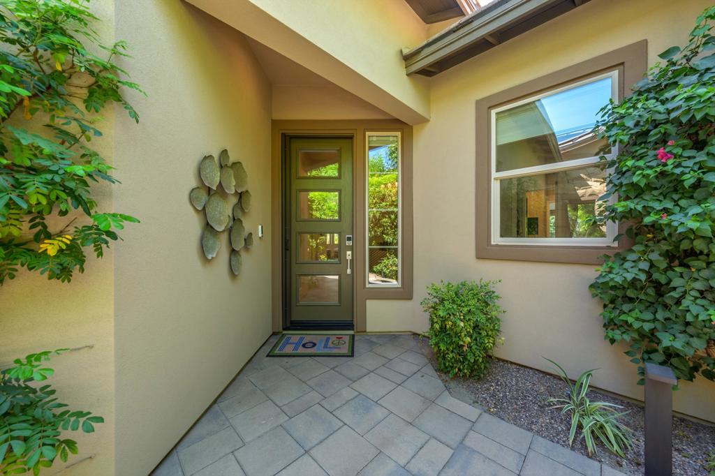 51245 Charlbury Street