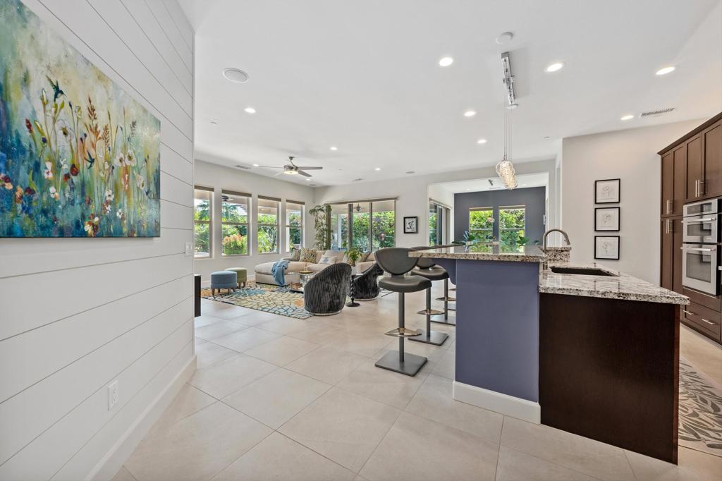 51245 Charlbury Street