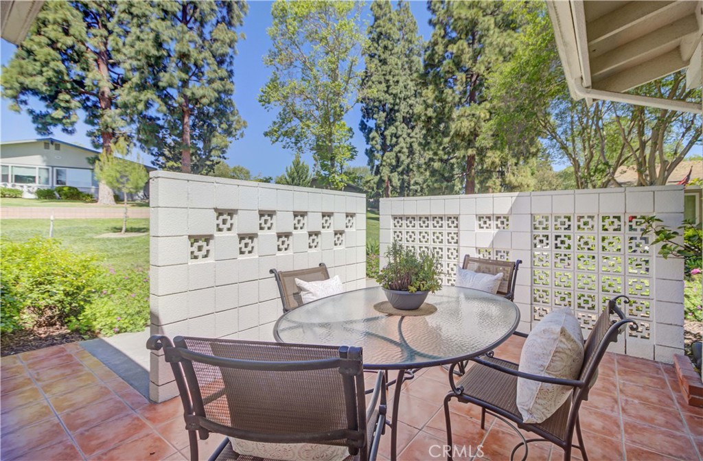 500 Avenida Sevilla A