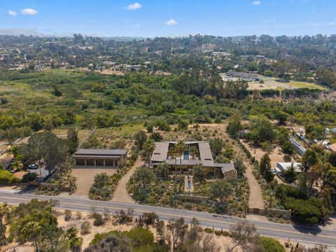 Photo of 4110 Manchester Avenue, Encinitas, CA 92024 (MLS # NDP2607187)