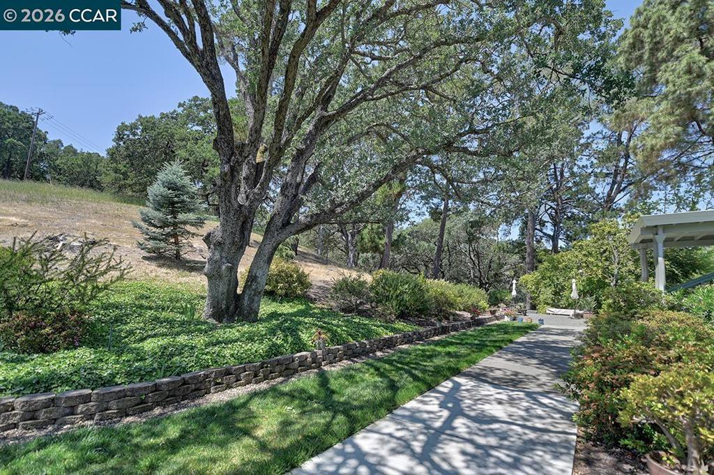 1332 Singingwood Ct 5