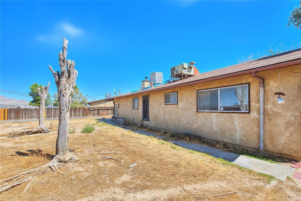 16356 Northwood
