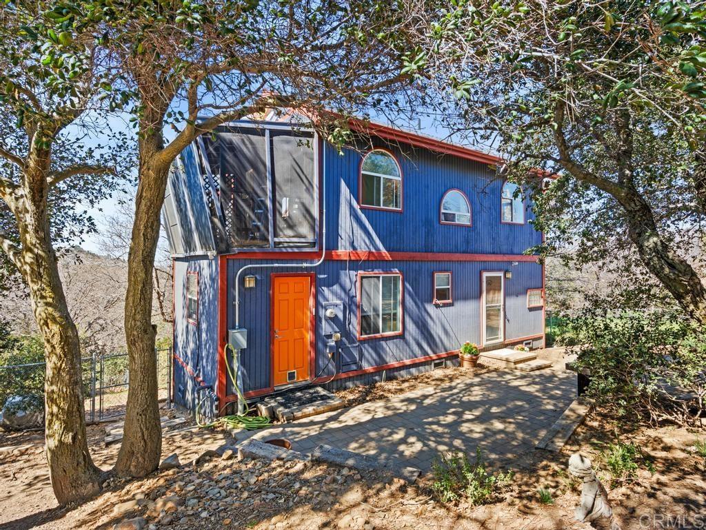 2855 Heliotrope Drive