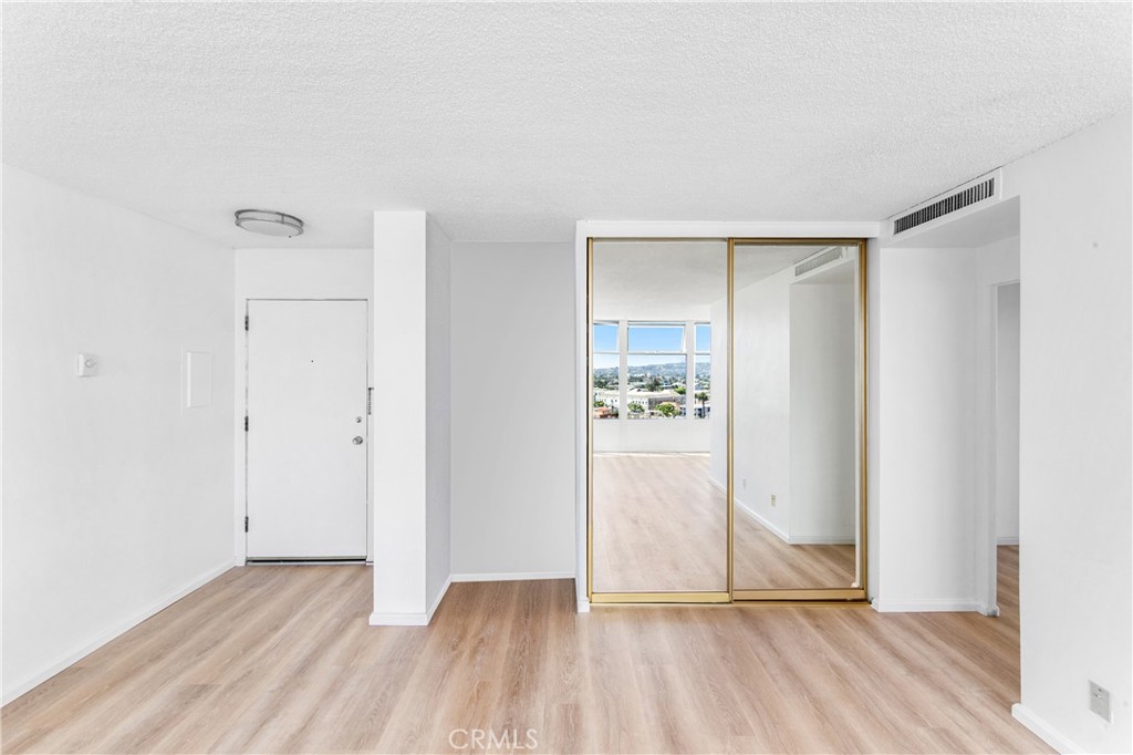 100 Atlantic Avenue 1005