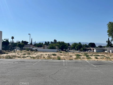 Photo of 14425 7th ST, Victorville, CA 92395 (MLS # PW26222566)