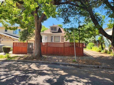 Photo of 3431 Wilson Ave AVE, Oakland, CA 94602 (MLS # 41133468)