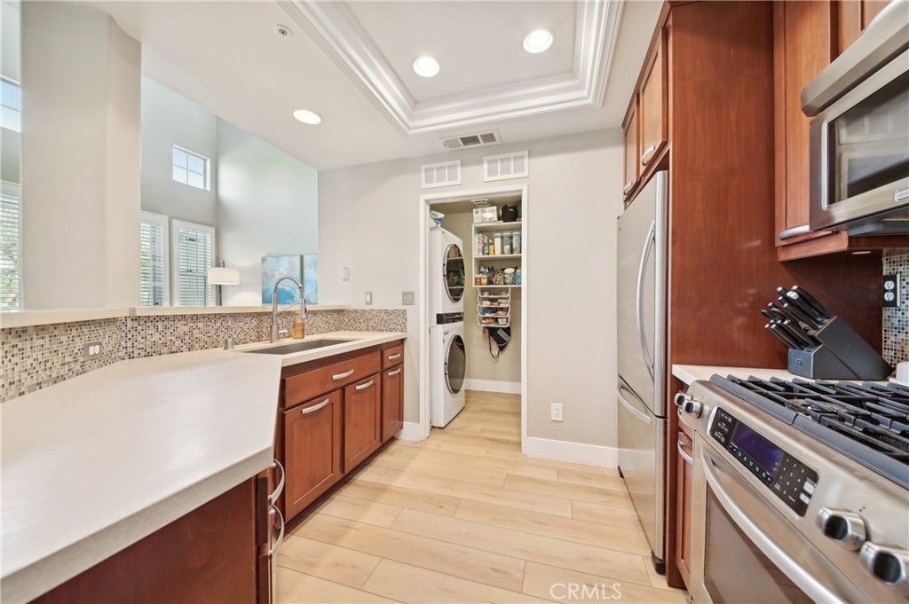 Photo of 4 Woodcrest Lane #326, Aliso Viejo, CA 92656 (MLS # OC26136664)