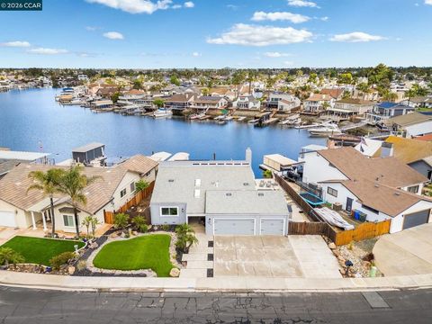 Photo of 4859 Cabrillo Pt Pt, Discovery Bay, CA 94505 (MLS # 41132111)