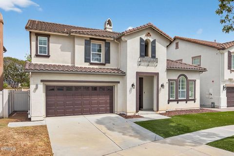 Photo of 740 Freeport Lane, Oxnard, CA 93035 (MLS # V1-35603)
