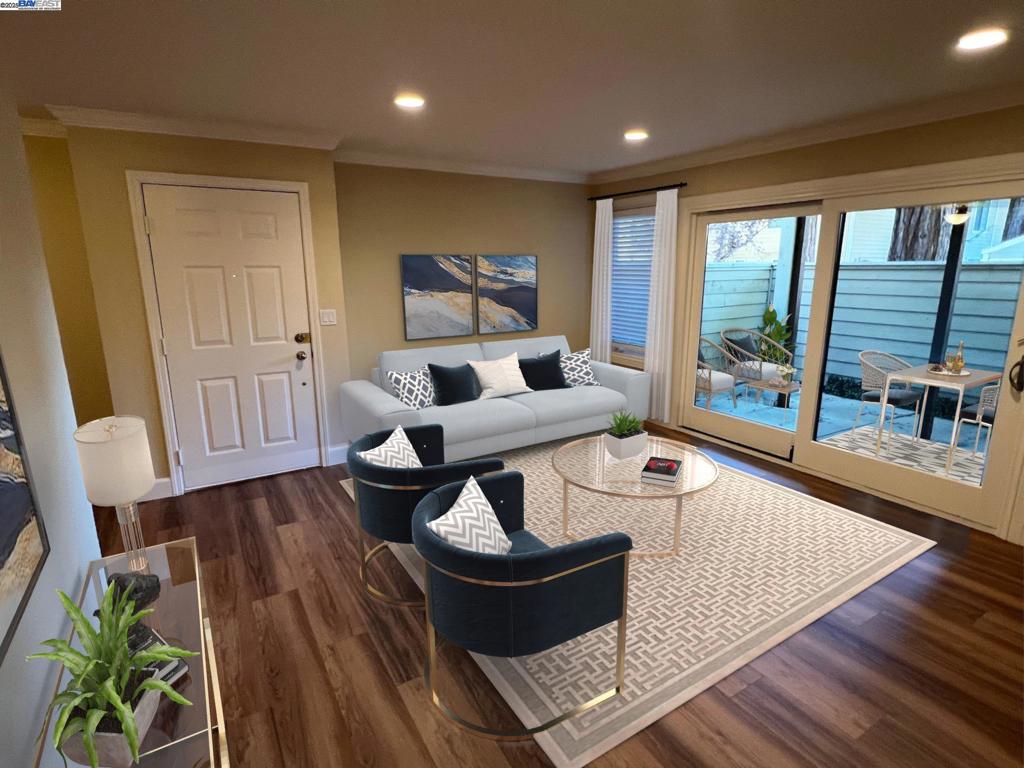 CRESTVIEW - Residential