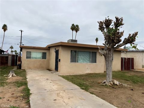 Photo of 975 E Avenue B, Blythe, CA 92225 (MLS # PW26014266)