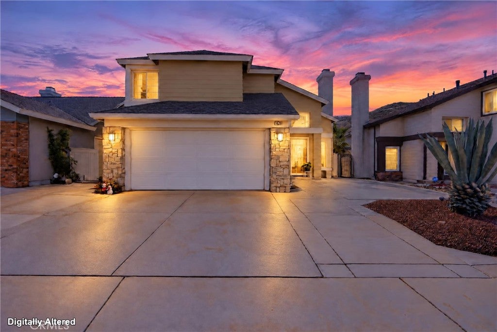 Photo of 14239 Long View Drive, Fontana, CA 92337 (MLS # IG26218547)