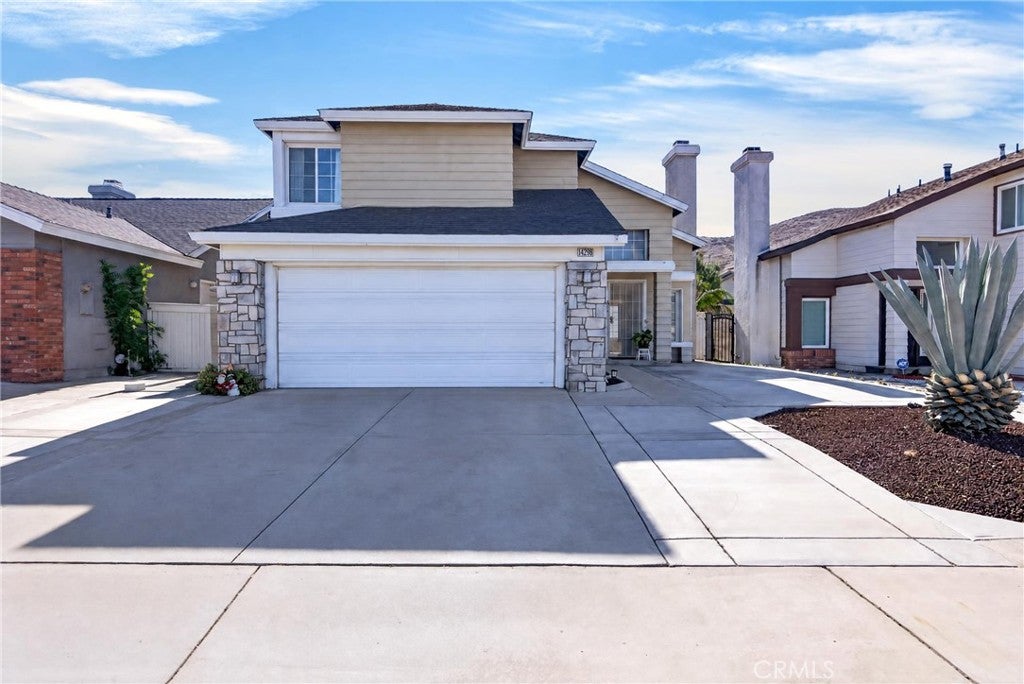 Photo of 14239 Long View Drive, Fontana, CA 92337 (MLS # IG26218547)