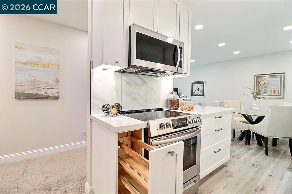 4081 Clayton Rd 239
