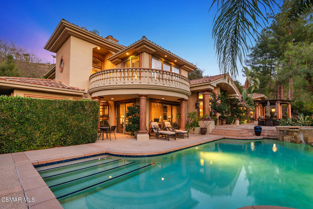 1032 Lakeview Canyon Road