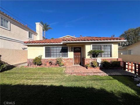 Photo of 2103 Clark Lane #A, Redondo Beach, CA 90278 (MLS # SB26011168)