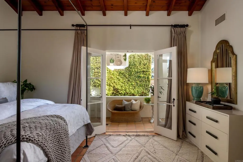 Rancho Santa Fe, California 92067, United States, 6 Bedrooms Bedrooms, ,8 BathroomsBathrooms,Residential,Active,157053