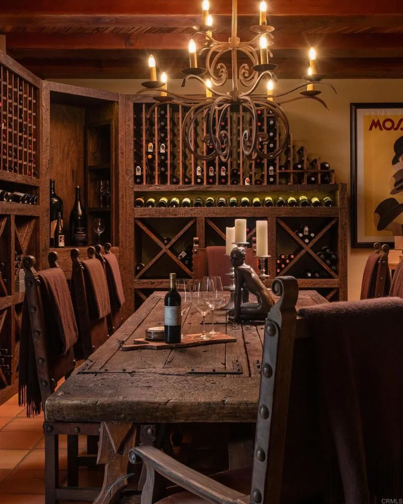 Rancho Santa Fe, California 92067, United States, 6 Bedrooms Bedrooms, ,8 BathroomsBathrooms,Residential,Active,157053