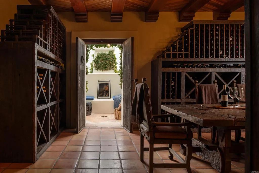 Rancho Santa Fe, California 92067, United States, 6 Bedrooms Bedrooms, ,8 BathroomsBathrooms,Residential,Active,157053