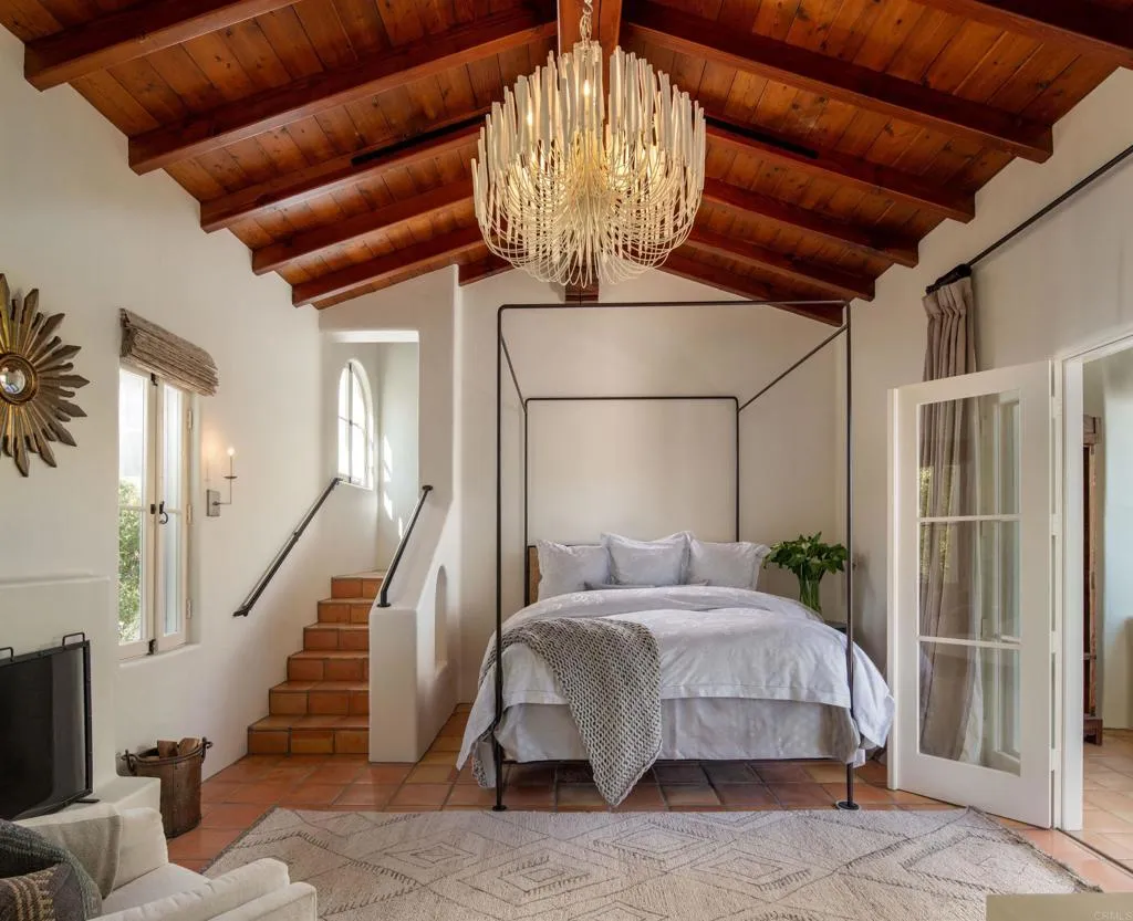 Rancho Santa Fe, California 92067, United States, 6 Bedrooms Bedrooms, ,8 BathroomsBathrooms,Residential,Active,157053