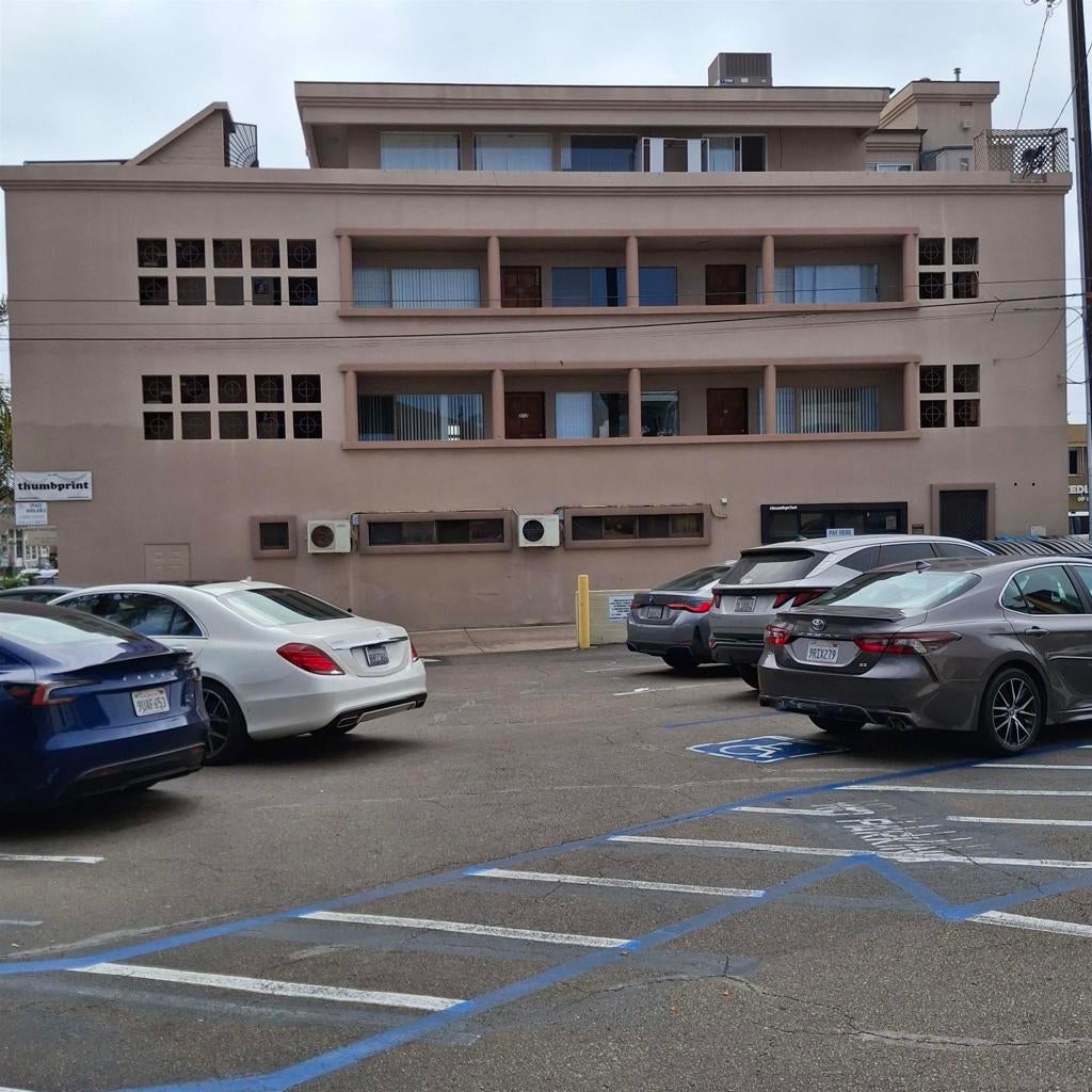 920 Kline Street