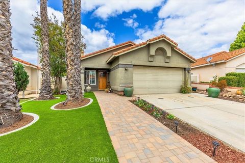 Photo of 40034 Notting Hill Rd, Murrieta, CA 92563 (MLS # SW26080518)