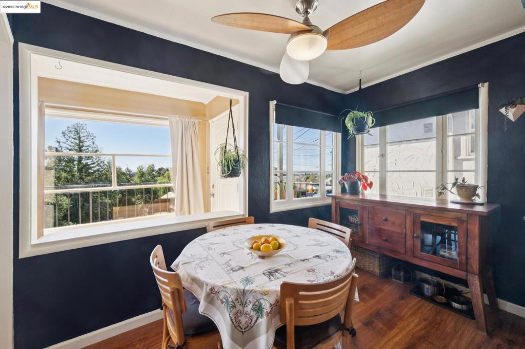 OAKLAND ZOO - Residential