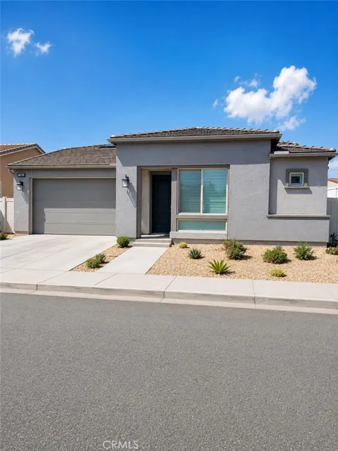 MLS: CV26115500