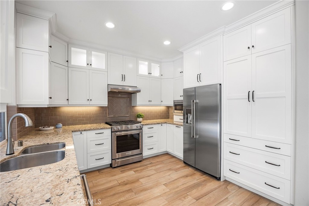 Stonecliffe (STON) - Residential